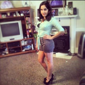 High Waisted Gray Shorts